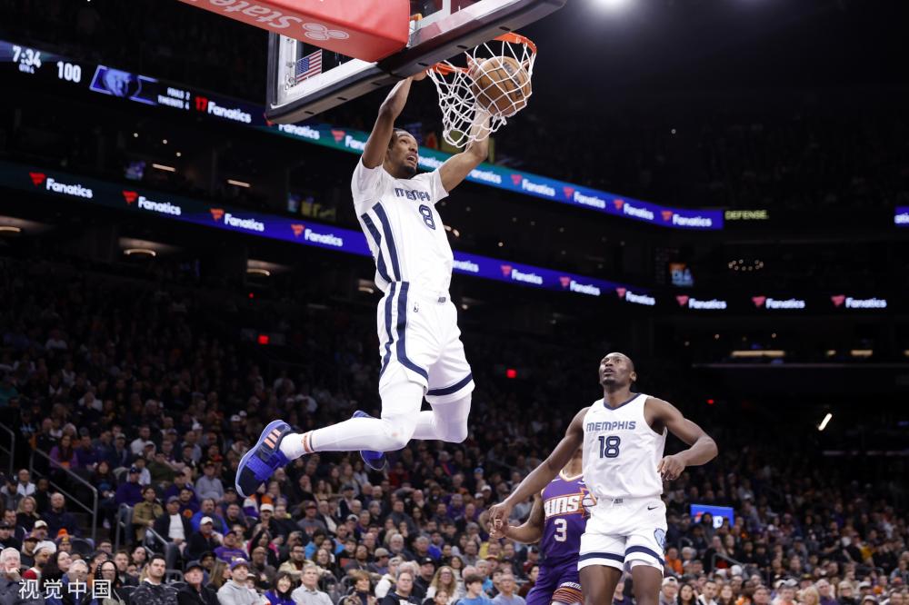 他为球队带 他为球队带